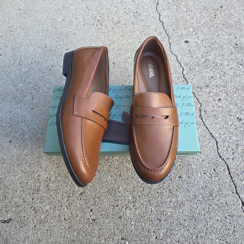 New Kenzie Comfort Loafer Women Size 8.5